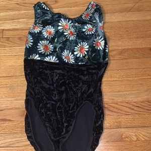 GK gymnastics leotard